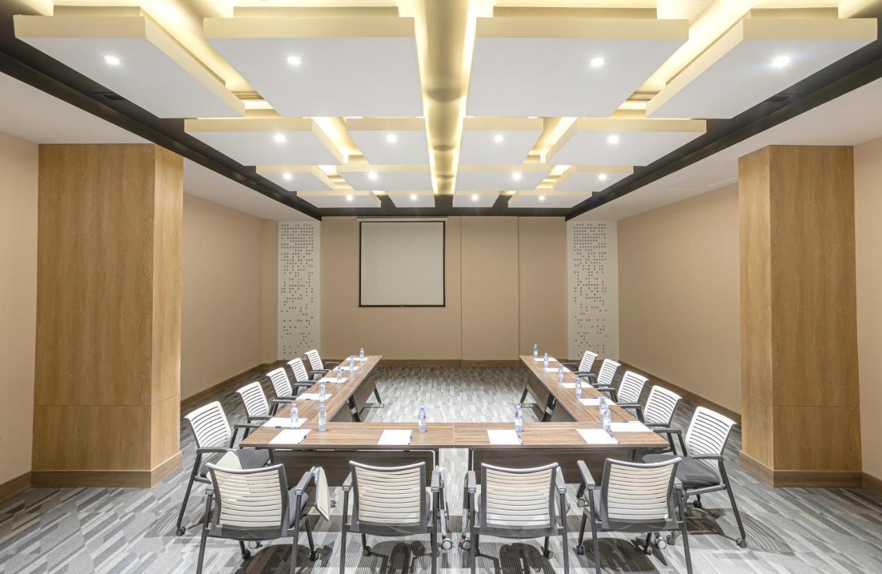 Ewaa Express Hotel - Al Jouf Sakakah Ngoại thất bức ảnh